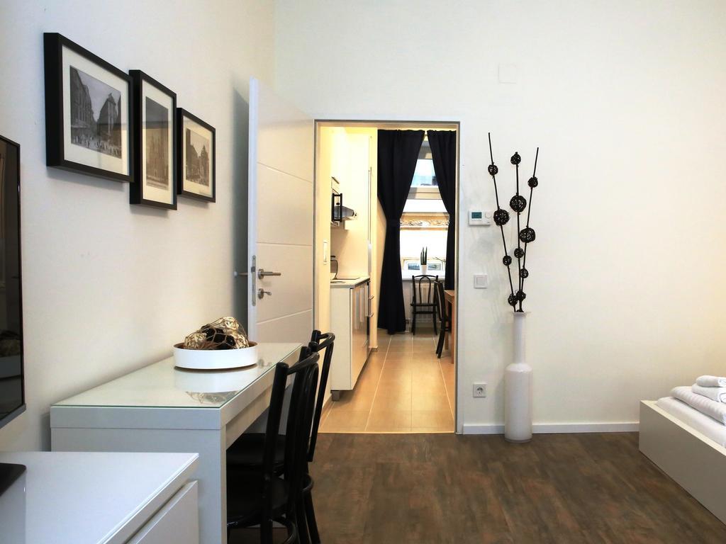 Flatprovider Comfort Eduard Apartment - Contactless Check In Відень Номер фото